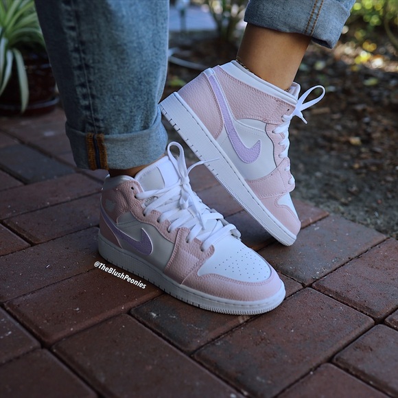 Nike Custom Jordan 1 Mid NWT - Picture 6 of 8